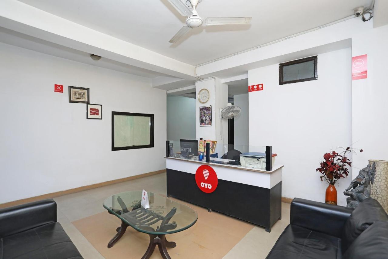 Oyo 11392 The Hotel Grand Hospitality Noida Ngoại thất bức ảnh